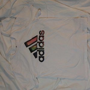 Addidas T-shirt